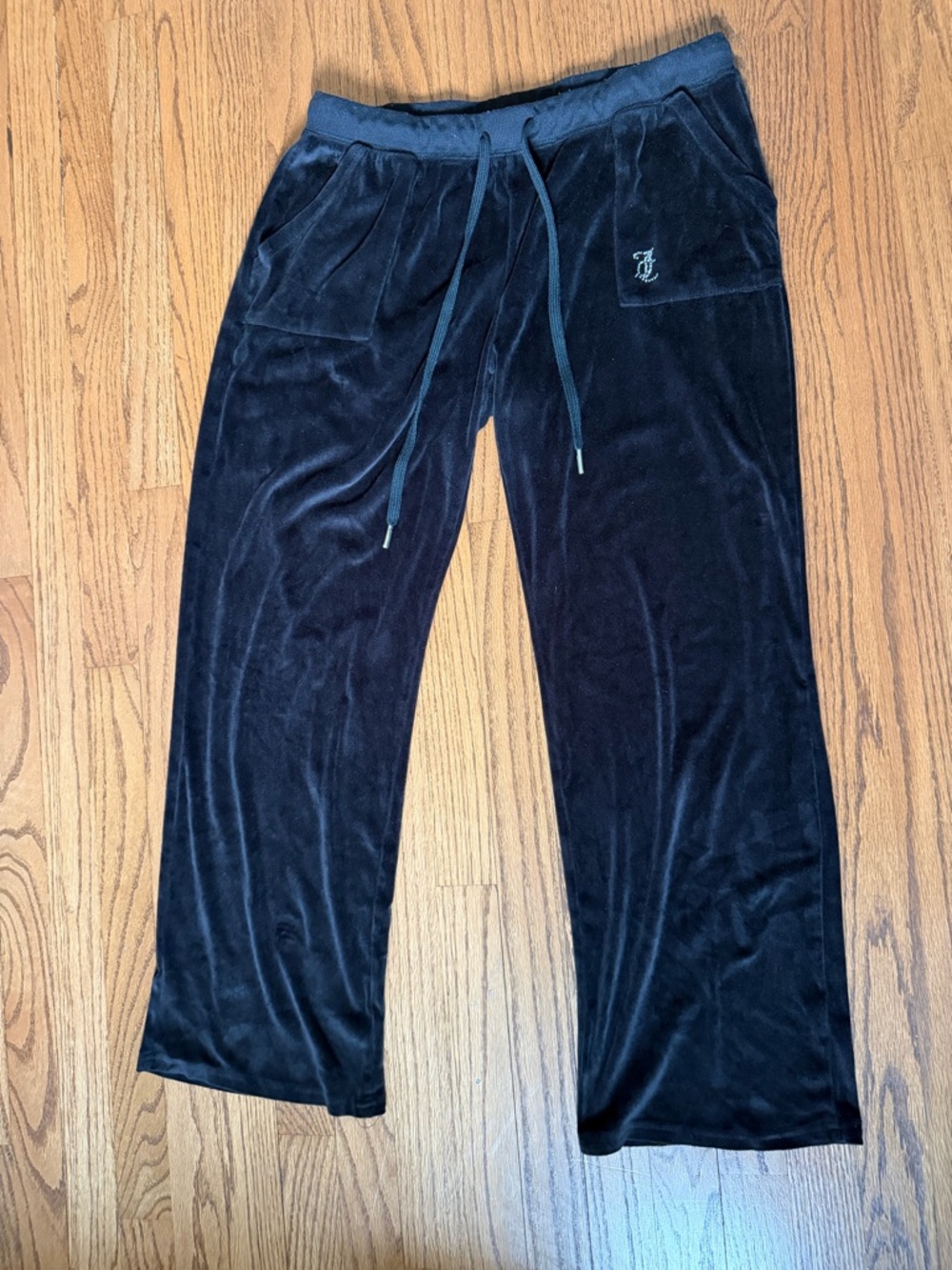 Juicy Couture Black Velour Sleepwear with Pink Satin Label